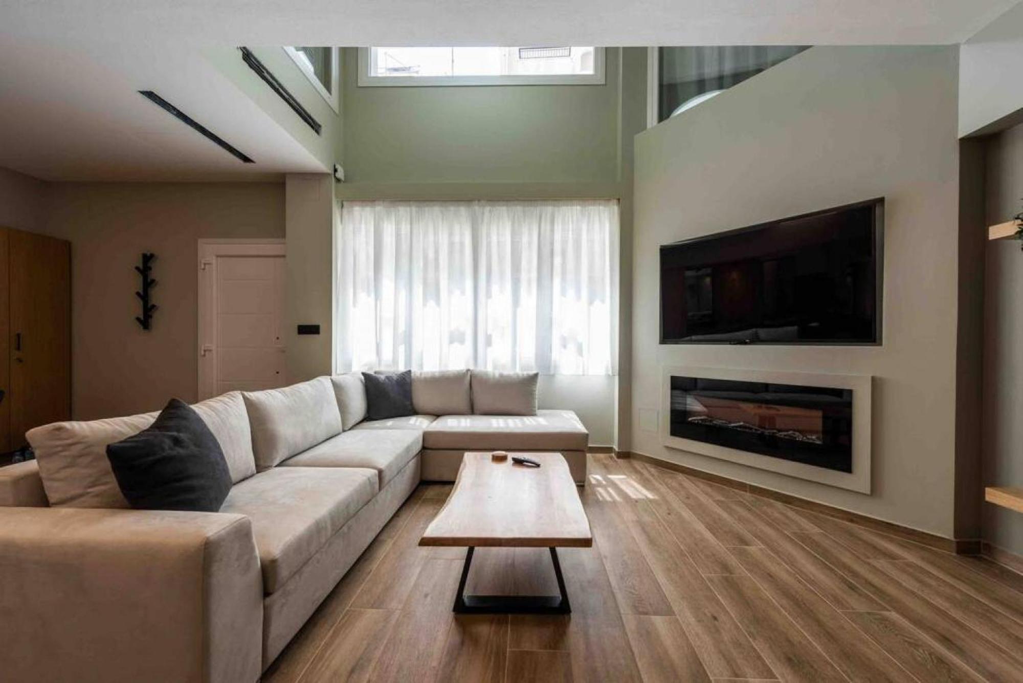 Luxurious Maisonette In 이오아니아 외부 사진